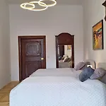Stadtpalais Domblick-suite 4 Mit Balkon Maximal 6 Personen Апартаменты *