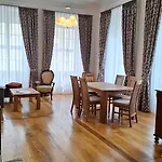 Stadtpalais Domblick-suite 4 Mit Balkon Maximal 6 Personen Апартаменты *