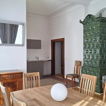 Stadtpalais Domblick-suite 4 Mit Balkon Maximal 6 Personen Apartment