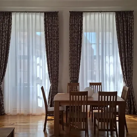 Stadtpalais Domblick-suite 4 Mit Balkon Maximal 6 Personen *