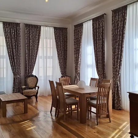 Stadtpalais Domblick-suite 4 Mit Balkon Maximal 6 Personen