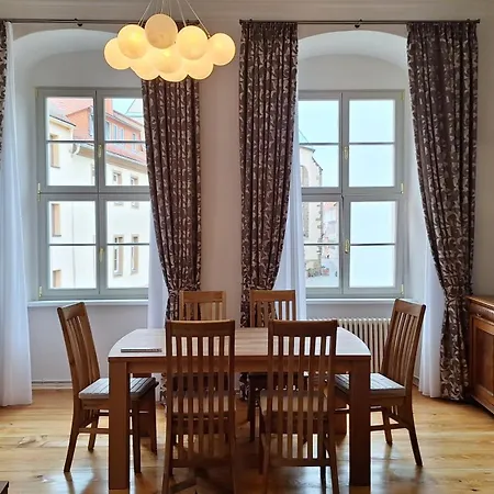 Stadtpalais Domblick-suite 4 Mit Balkon Maximal 6 Personen * Bautzen