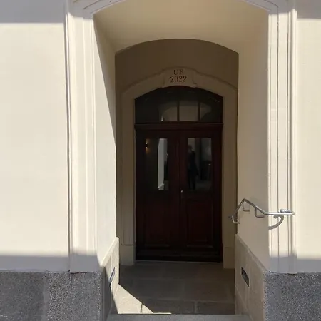 Apartamento Stadtpalais Domblick-suite 4 Mit Balkon Maximal 6 Personen Bautzen