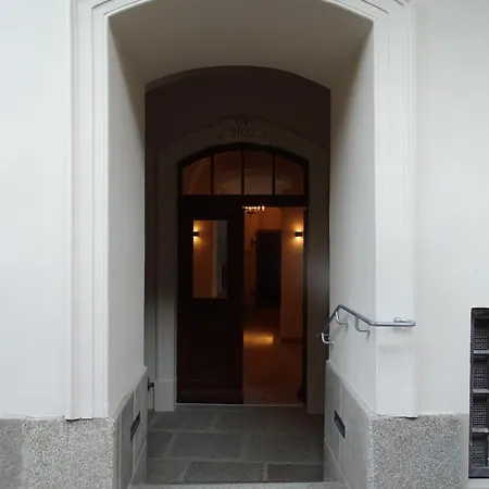 Stadtpalais Domblick-suite 4 Mit Balkon Maximal 6 Personen Bautzen