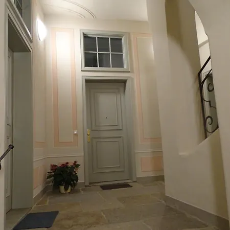 Stadtpalais Domblick-suite 4 Mit Balkon Maximal 6 Personen Bautzen
