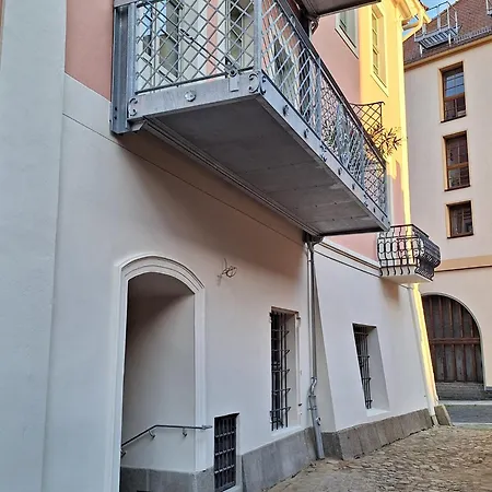 Apartamento Stadtpalais Domblick-suite 4 Mit Balkon Maximal 6 Personen Bautzen