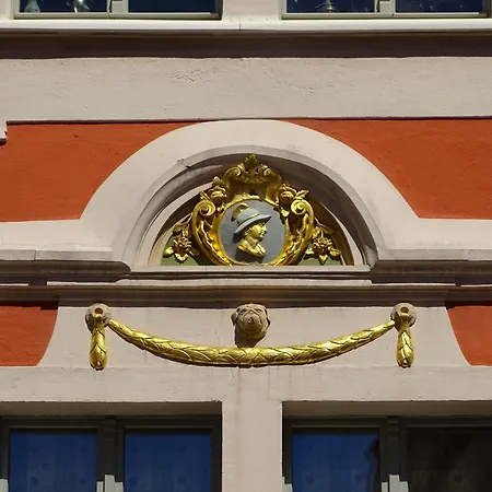 Stadtpalais Domblick-suite 4 Mit Balkon Maximal 6 Personen Apartment